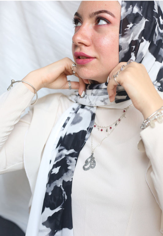 سورة الفلق necklace