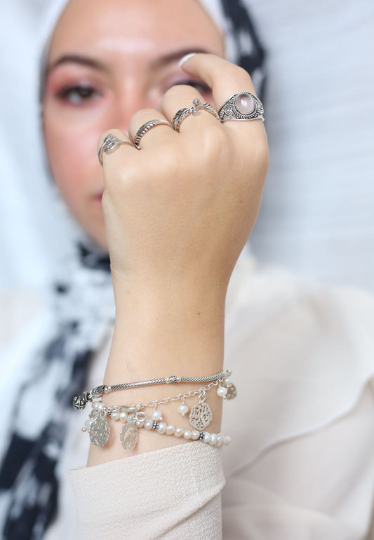 white pearls with names bracelet