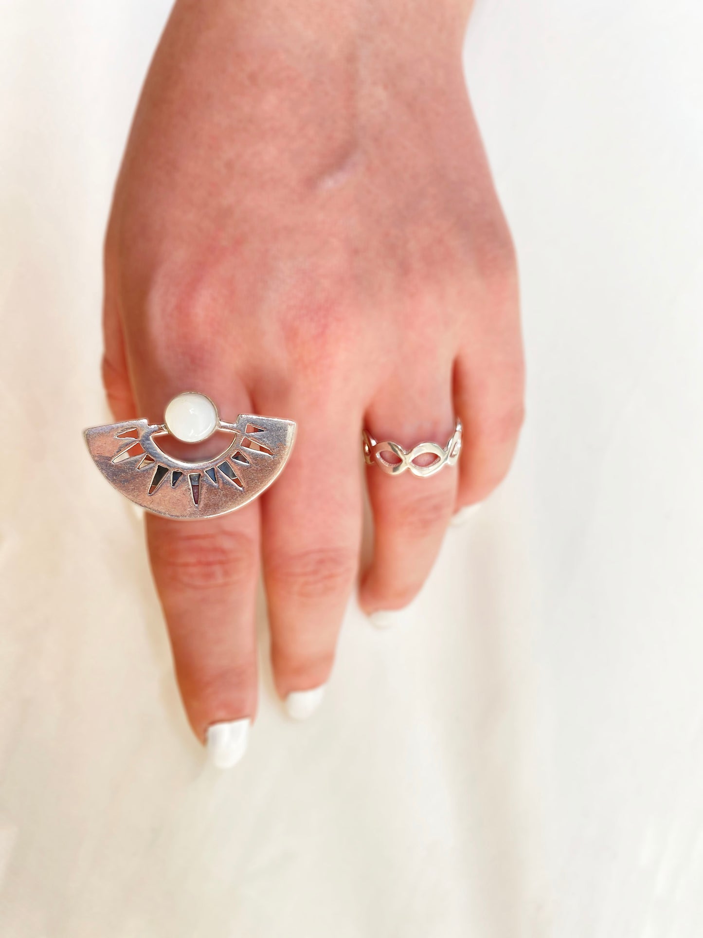 Loops Ring