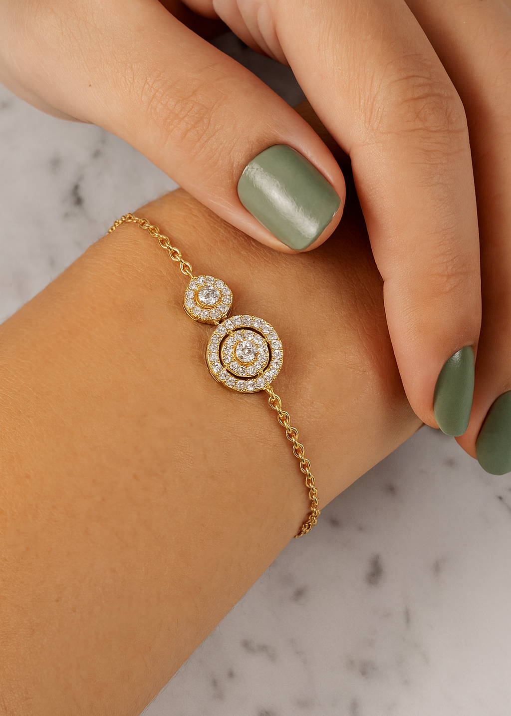 Leno Golden Bracelet