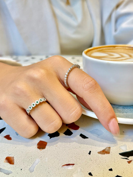 Green flowers Ring