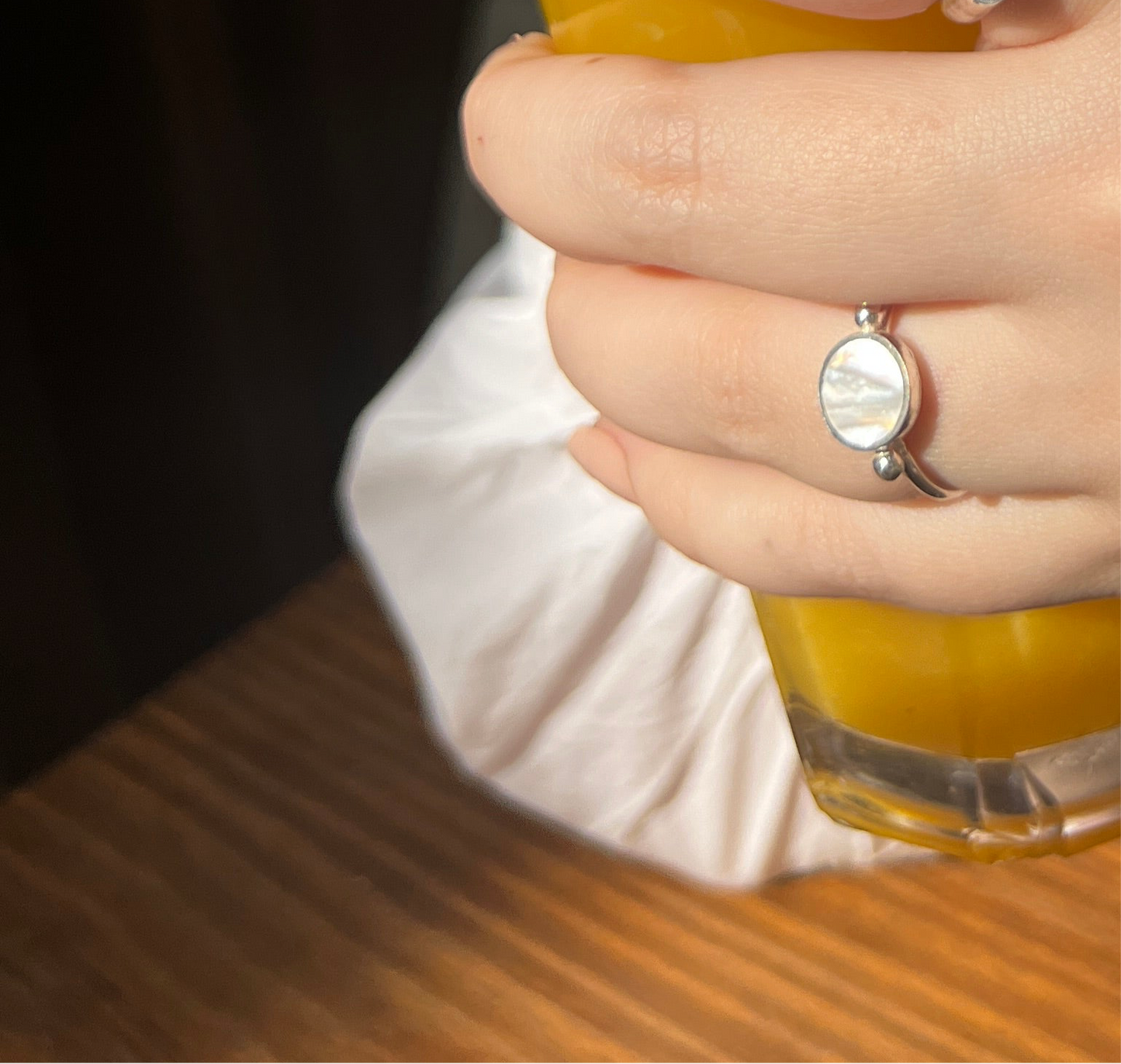 Circle shell Ring