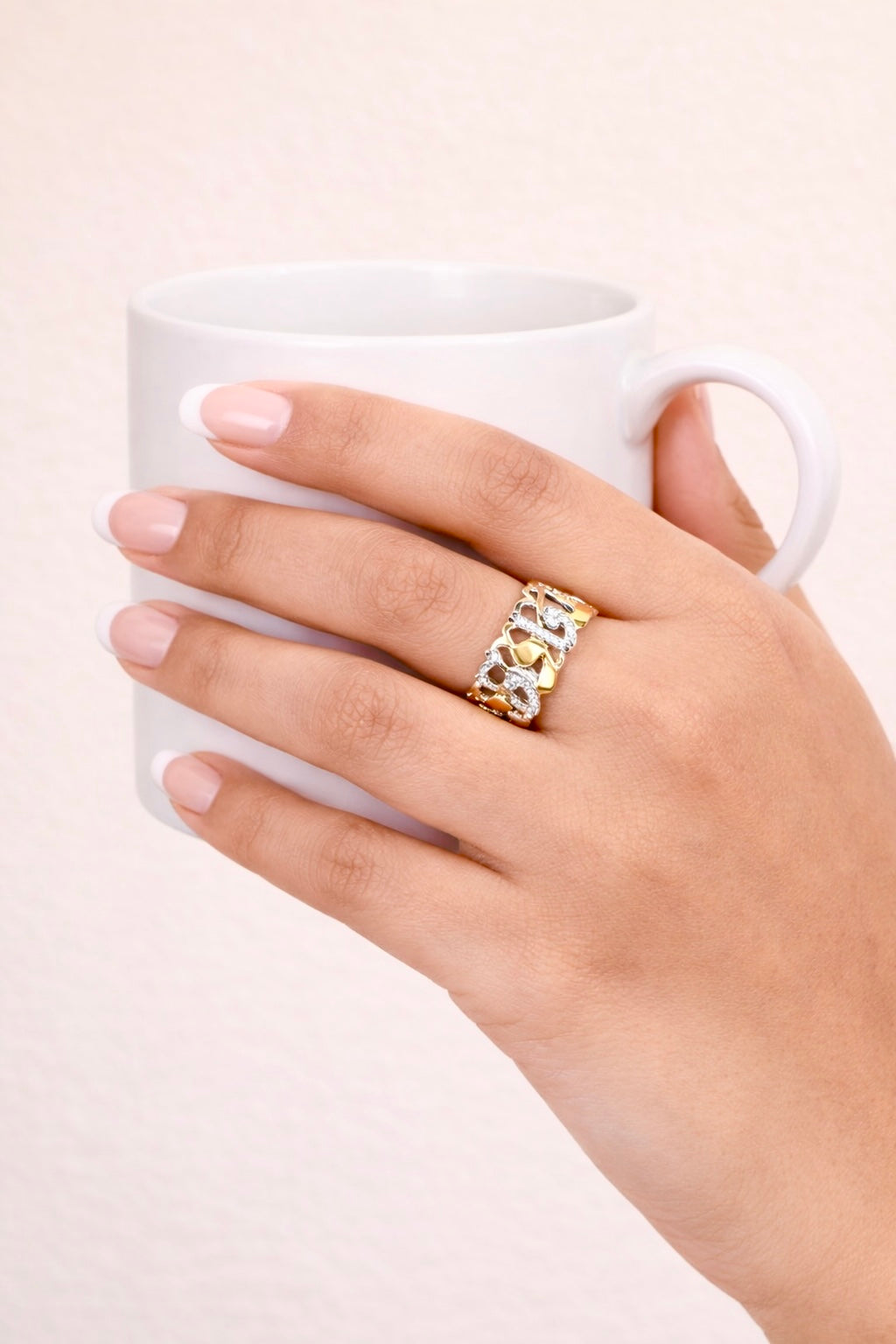 سعاده zircon