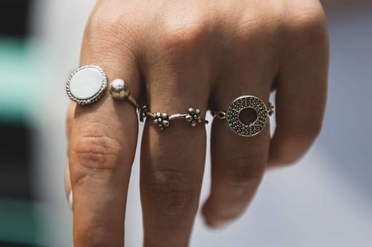 3 Flowers Ring