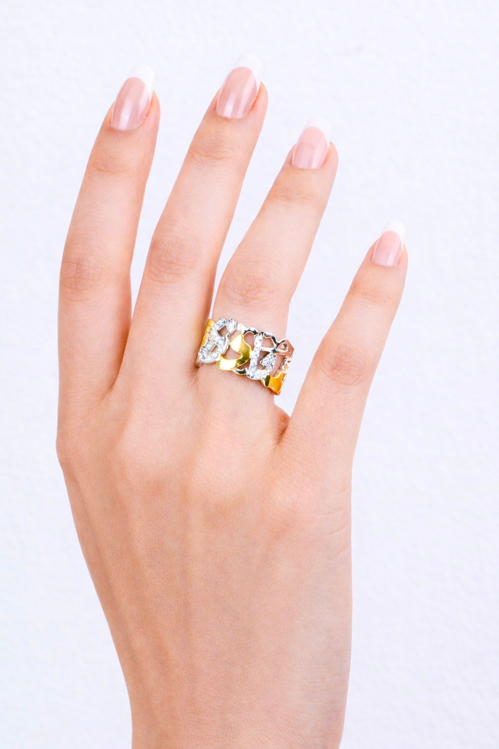 سعاده zircon