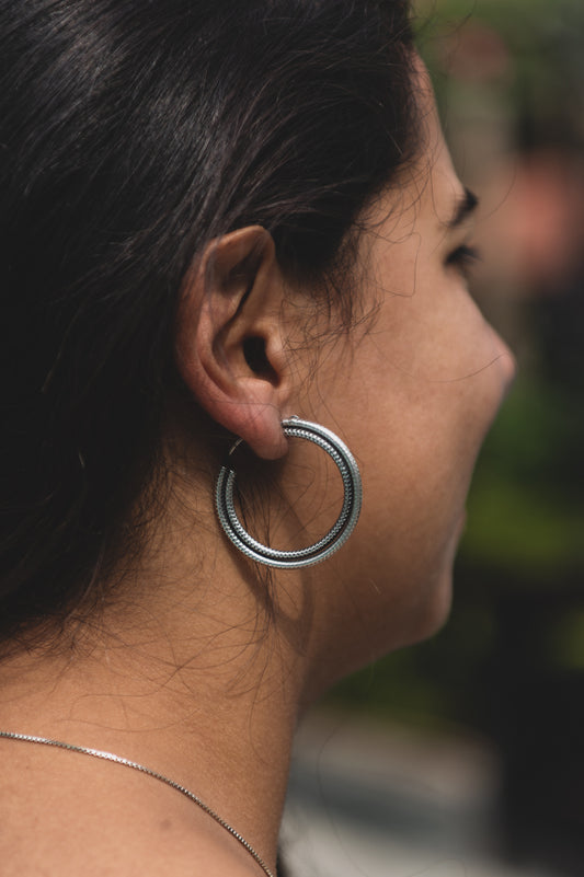 circular hollow earrings
