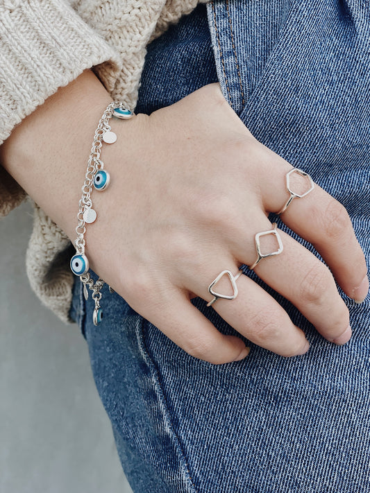 blue eyes bracelet