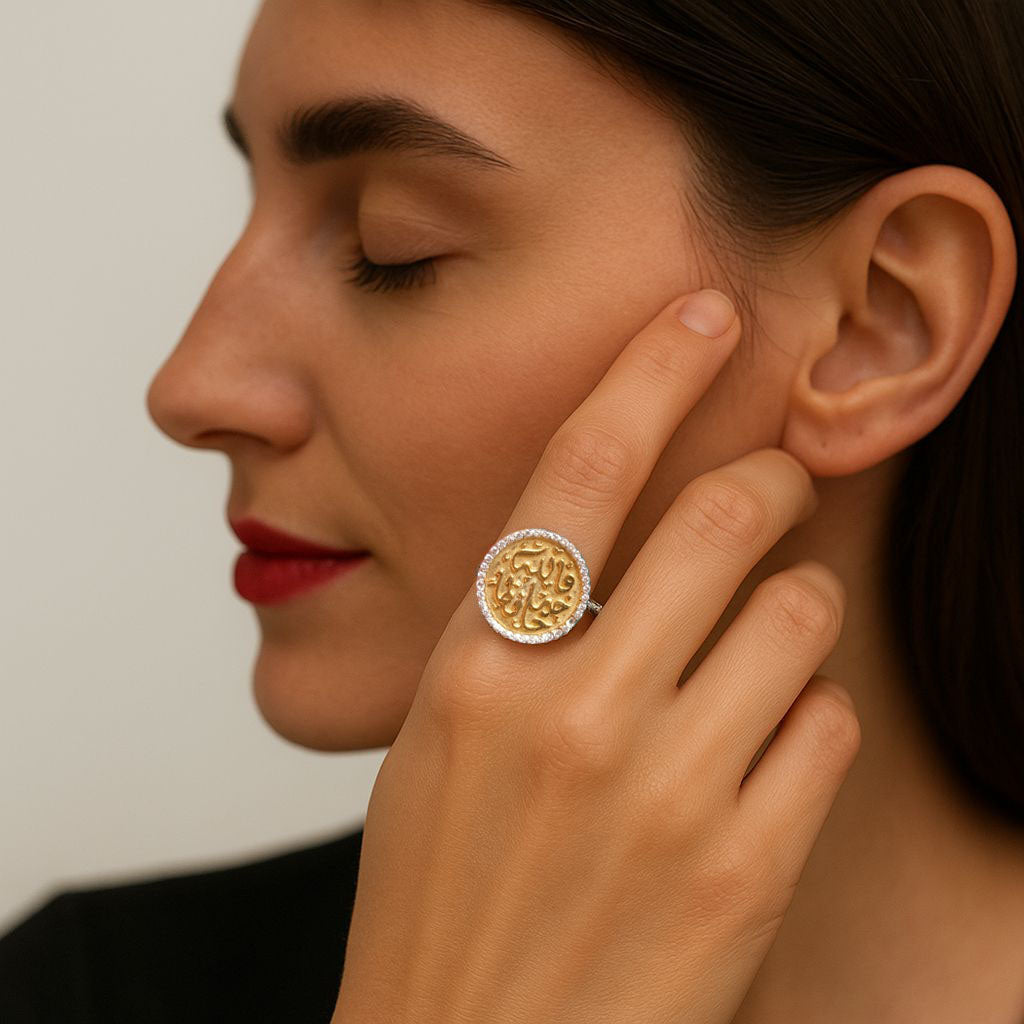 Gold stones Ring